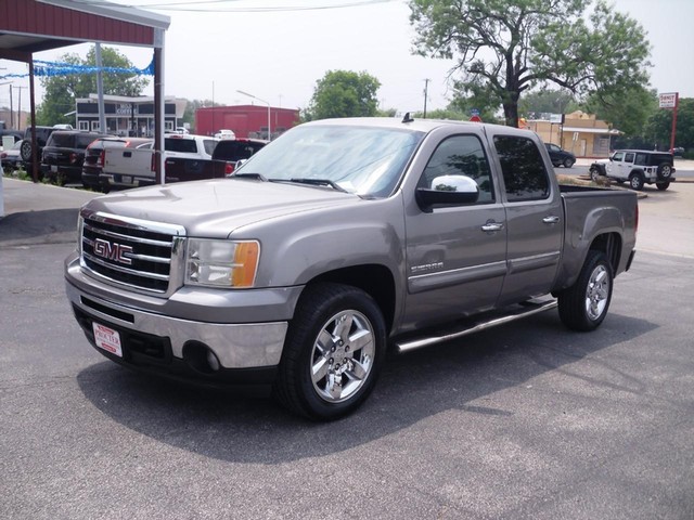 2013 GMC Sierra 1500 2WD SLE Crew Cab at Procter Motor Company Inc. in Lampasas TX