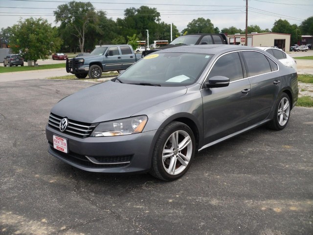 2014 Volkswagen Passat SE w/Sunroof at Procter Motor Company Inc. in Lampasas TX