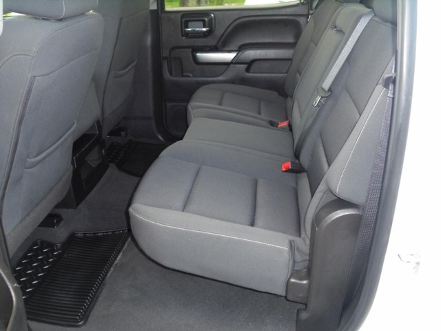 Chevrolet Silverado 1500 Vehicle Full-screen Gallery Image 05