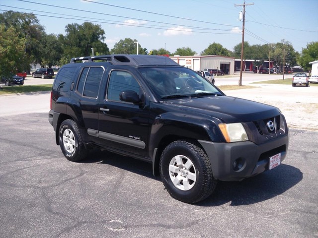 Nissan Xterra Vehicle Full-screen Gallery Image 02