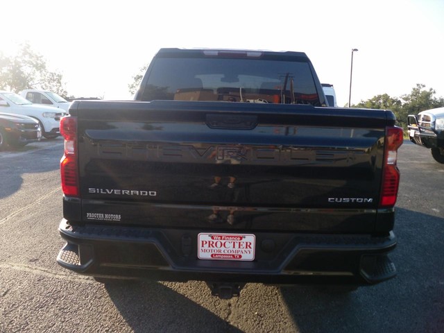 Chevrolet Silverado 1500 Vehicle Full-screen Gallery Image 03