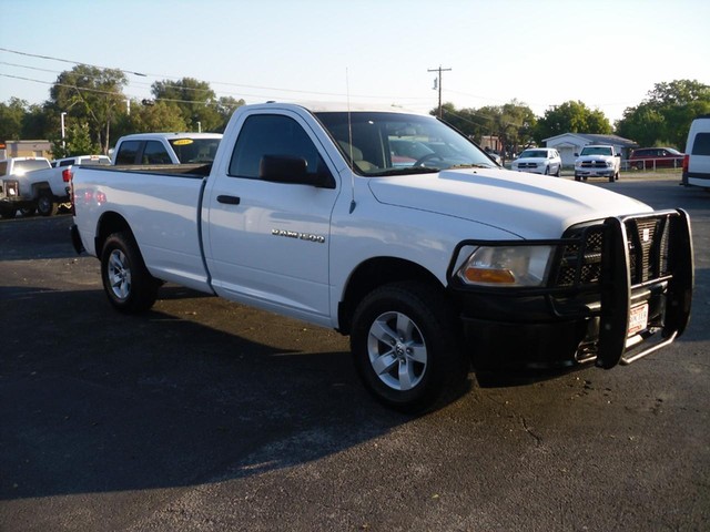 Ram 1500 Vehicle Full-screen Gallery Image 02