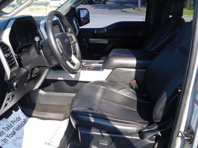 Ford F-150 Vehicle Full-screen Gallery Image 04