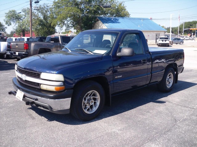 1999 Chevrolet Silverado 1500 2WD Reg Cab at Procter Motor Company Inc. in Lampasas TX