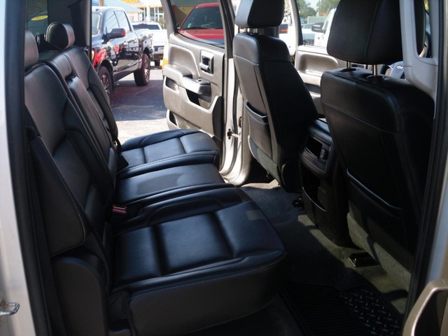 Chevrolet Silverado 2500HD Vehicle Full-screen Gallery Image 06