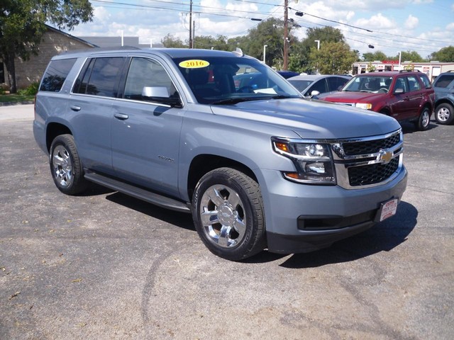 Chevrolet Tahoe Vehicle Full-screen Gallery Image 02