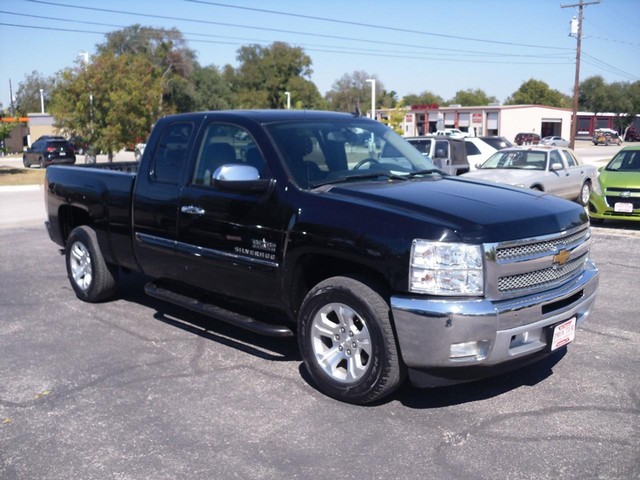 Chevrolet Silverado 1500 Vehicle Full-screen Gallery Image 02