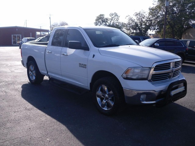Ram 1500 Vehicle Full-screen Gallery Image 02