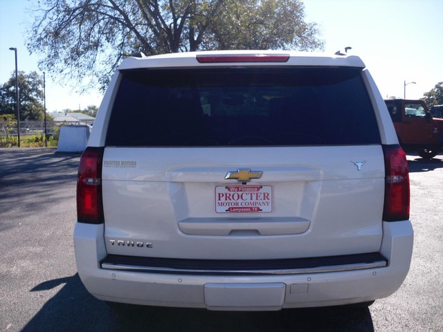 Chevrolet Tahoe Vehicle Full-screen Gallery Image 03