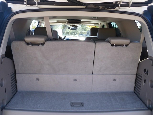 Chevrolet Tahoe Vehicle Full-screen Gallery Image 08