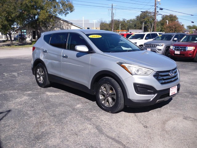 Hyundai Santa Fe Sport Vehicle Full-screen Gallery Image 02