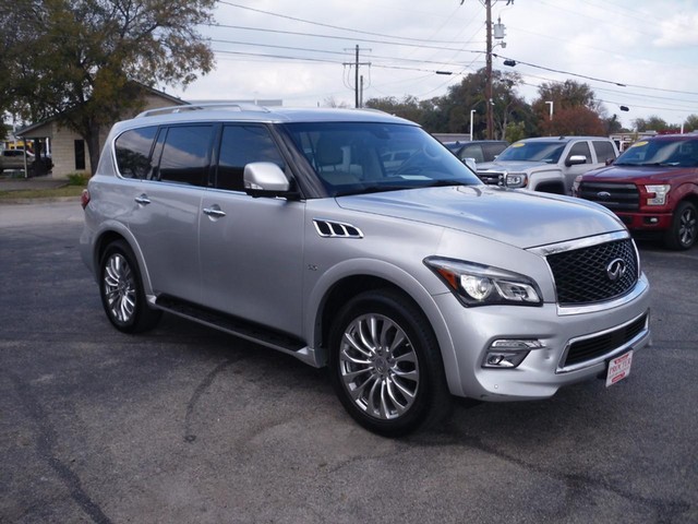 INFINITI QX80 Vehicle Full-screen Gallery Image 02