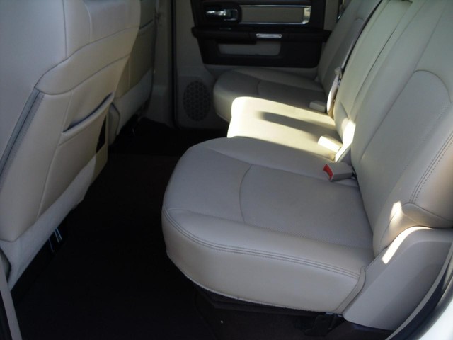 Ram 1500 Vehicle Full-screen Gallery Image 05