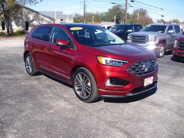 Ford Edge Vehicle Full-screen Gallery Image 02