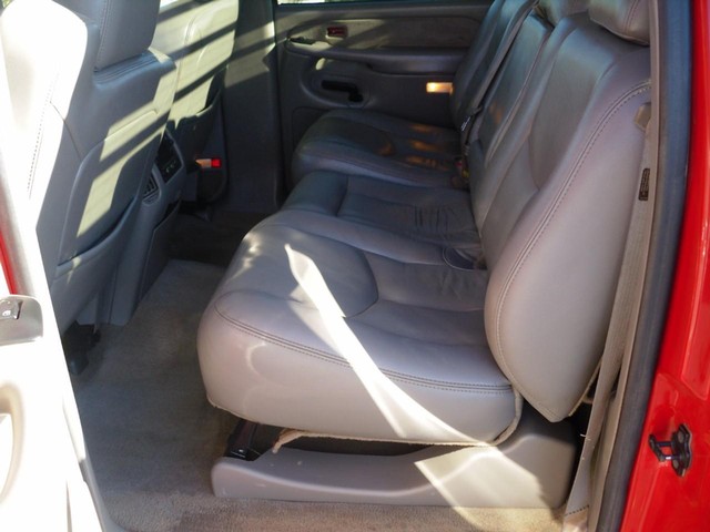 Chevrolet Silverado 3500 Vehicle Full-screen Gallery Image 05