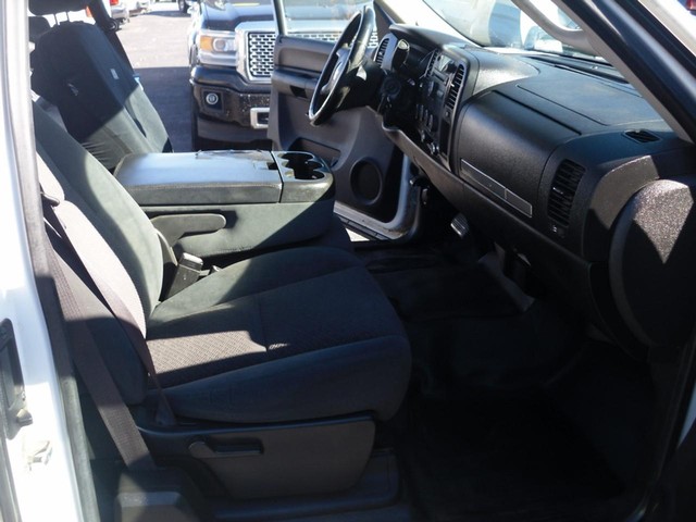 Chevrolet Silverado 1500 Vehicle Full-screen Gallery Image 06