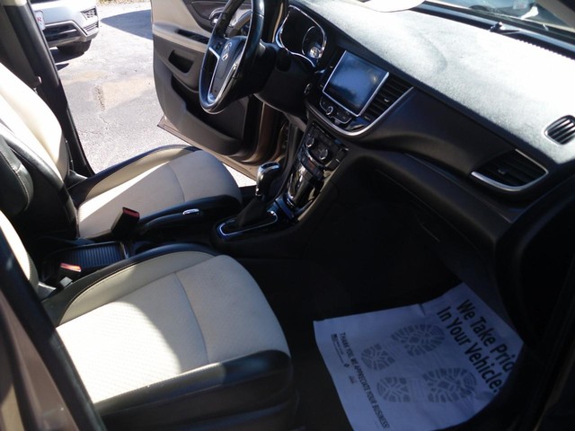 Buick Encore Vehicle Full-screen Gallery Image 07