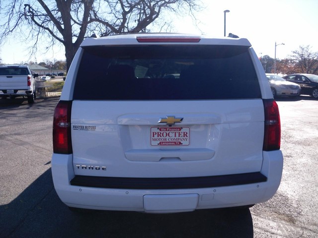 Chevrolet Tahoe Vehicle Full-screen Gallery Image 03