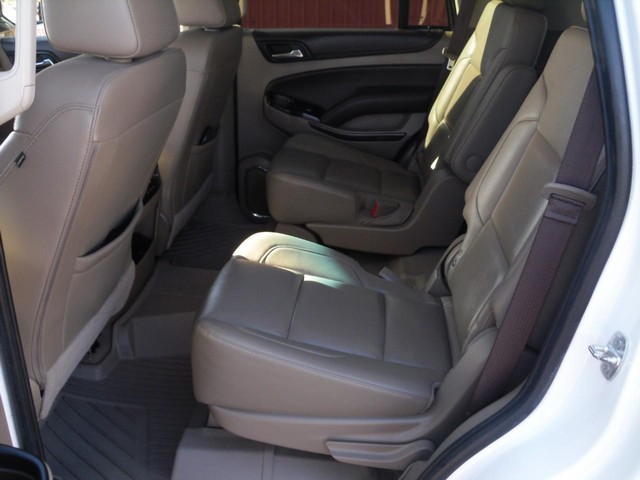 Chevrolet Tahoe Vehicle Full-screen Gallery Image 05