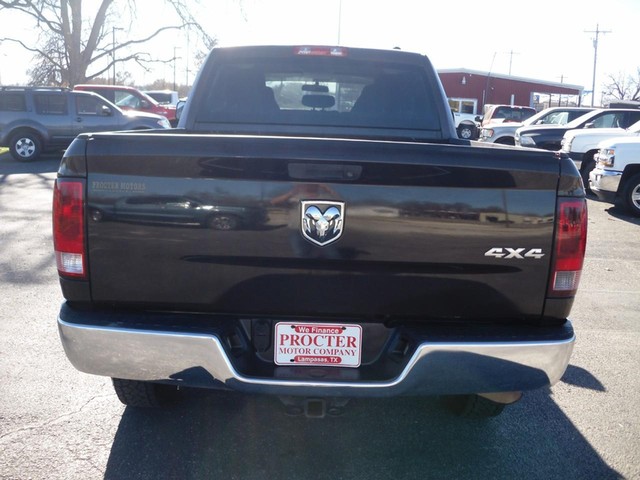 Ram 2500 Vehicle Full-screen Gallery Image 03