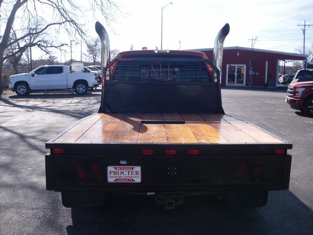 Ford Super Duty F-350 DRW Vehicle Full-screen Gallery Image 03