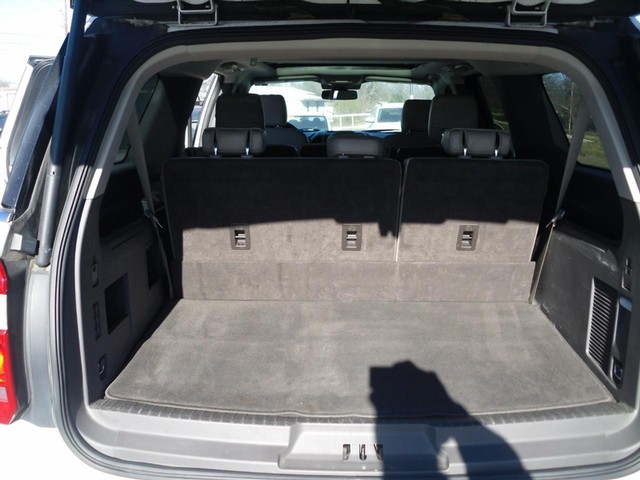 Ford Expedition Max Vehicle Full-screen Gallery Image 08