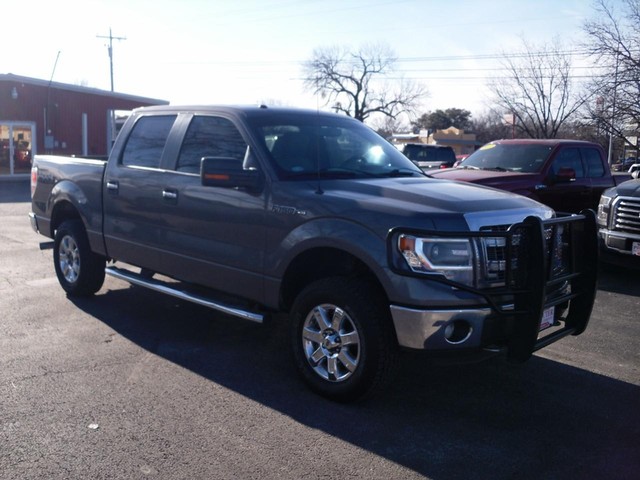 Ford F-150 Vehicle Full-screen Gallery Image 02