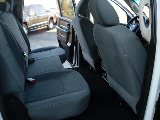 Ram 2500 Vehicle Full-screen Gallery Image 06