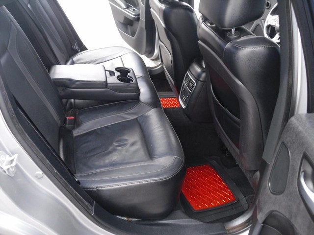 Dodge Charger Vehicle Full-screen Gallery Image 06