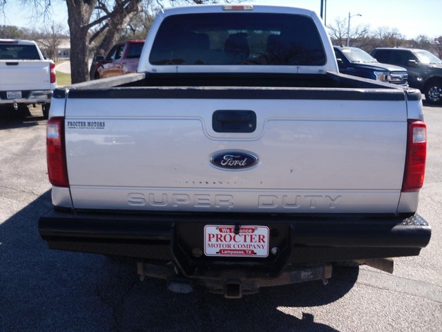 Ford Super Duty F-250 SRW Vehicle Full-screen Gallery Image 03