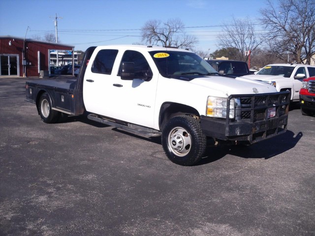 Chevrolet Silverado 3500HD Vehicle Full-screen Gallery Image 02