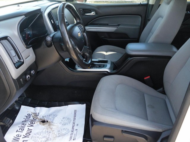 Chevrolet Colorado Vehicle Full-screen Gallery Image 04