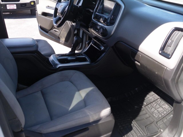 Chevrolet Colorado Vehicle Full-screen Gallery Image 07