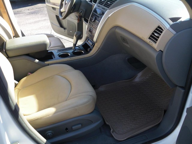 Chevrolet Traverse Vehicle Full-screen Gallery Image 07