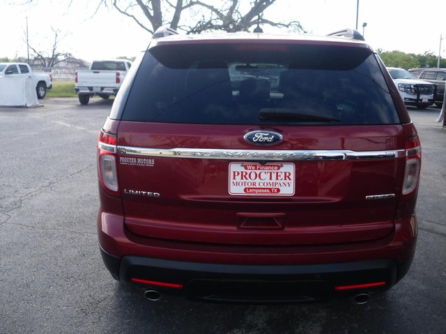 Ford Explorer Vehicle Full-screen Gallery Image 03