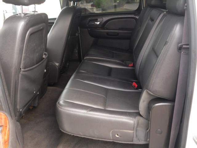 Chevrolet Silverado 1500 Vehicle Full-screen Gallery Image 04