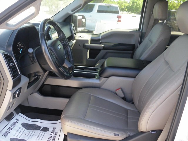 Ford F-150 Vehicle Full-screen Gallery Image 04