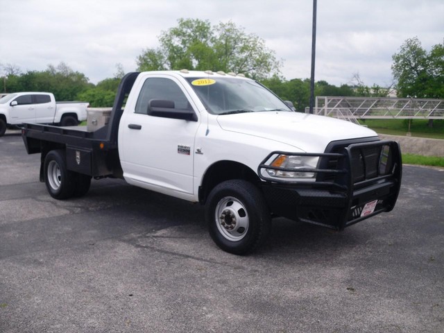 Ram 3500 Vehicle Full-screen Gallery Image 02