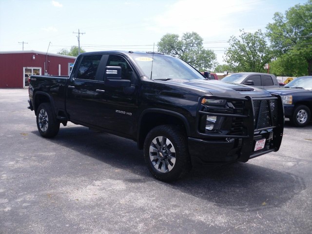 Chevrolet Silverado 2500HD Vehicle Full-screen Gallery Image 02