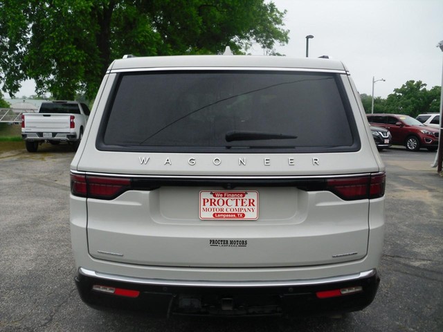 Jeep Wagoneer Vehicle Full-screen Gallery Image 03
