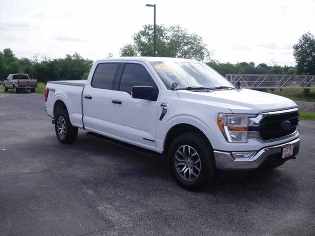 Ford F-150 Vehicle Full-screen Gallery Image 02