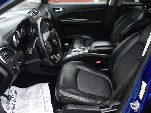Dodge Journey Vehicle Full-screen Gallery Image 04