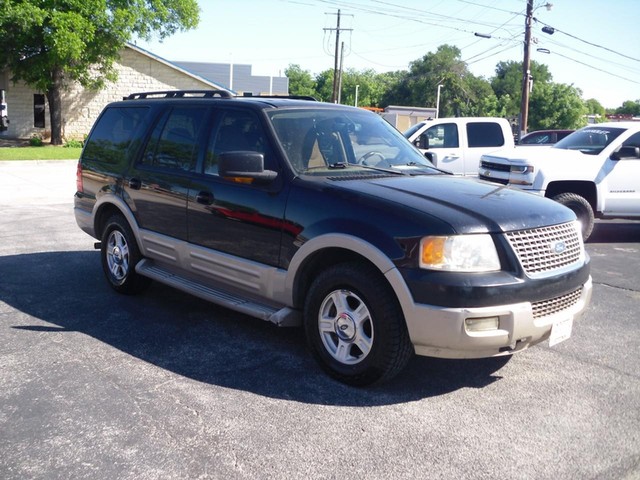 Ford Expedition Vehicle Full-screen Gallery Image 02