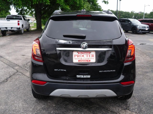 Buick Encore Vehicle Full-screen Gallery Image 03