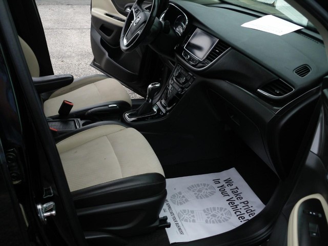 Buick Encore Vehicle Full-screen Gallery Image 07