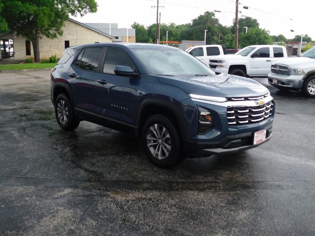 Chevrolet Equinox Vehicle Full-screen Gallery Image 02