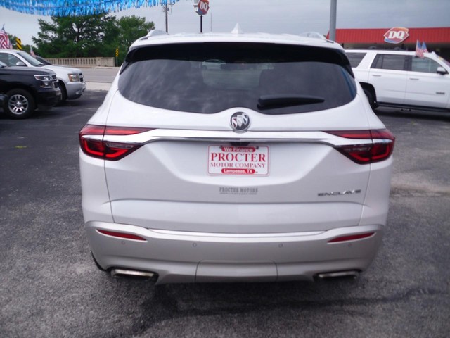 Buick Enclave Vehicle Full-screen Gallery Image 03