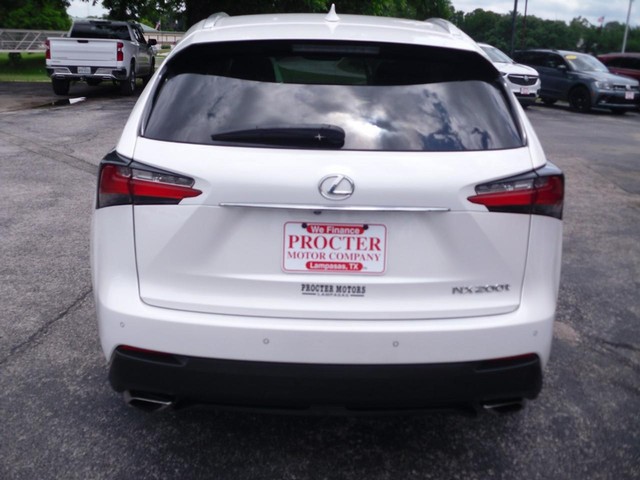 Lexus NX 200t Vehicle Full-screen Gallery Image 03