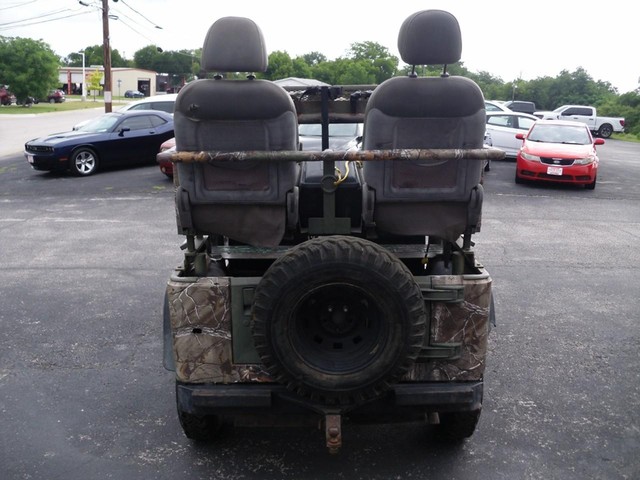 Jeep Wrangler Vehicle Full-screen Gallery Image 04