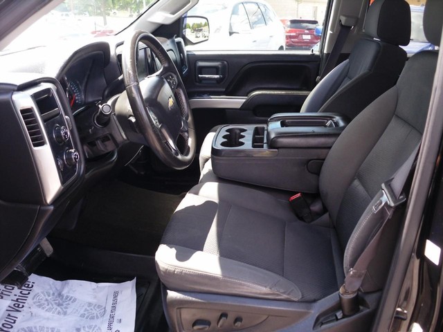 Chevrolet Silverado 1500 Vehicle Full-screen Gallery Image 04
